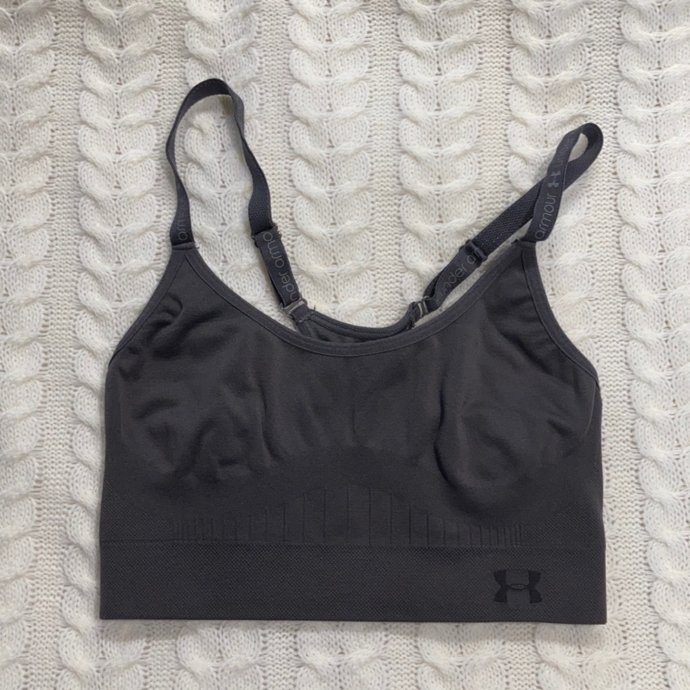 Under Armour sports bra size small